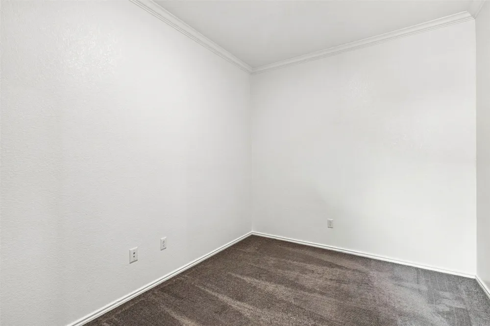 100 Bennington Drive Liberty Hill, TX 78642