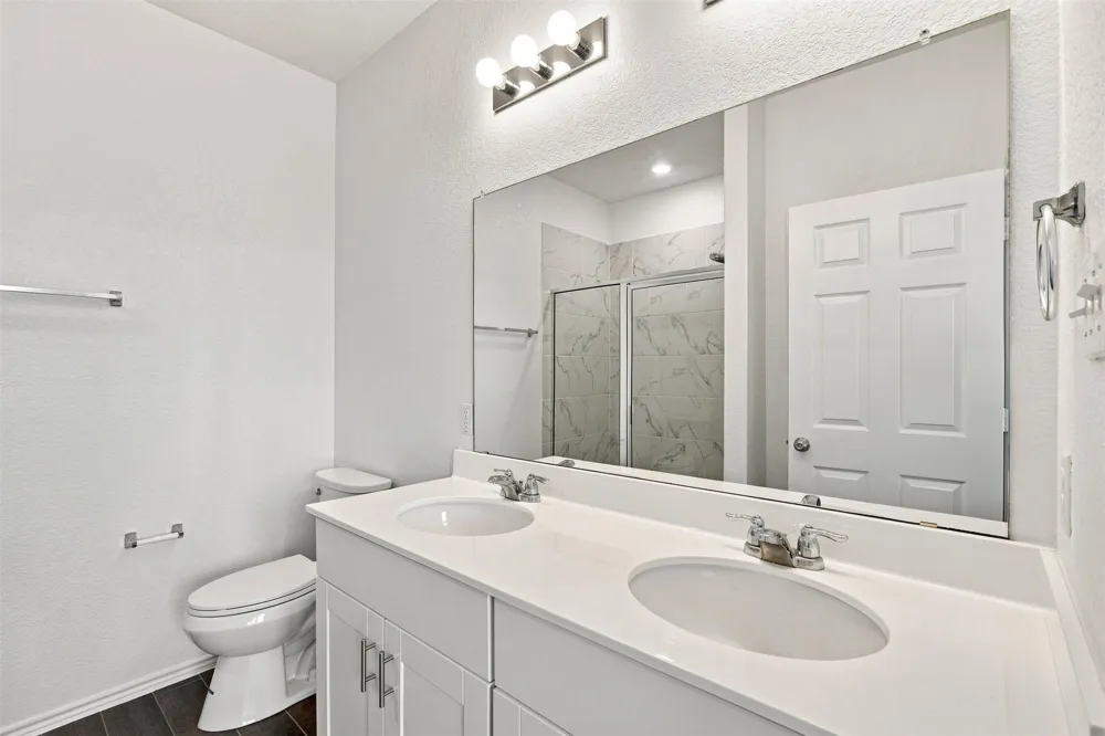 100 Bennington Drive Liberty Hill, TX 78642