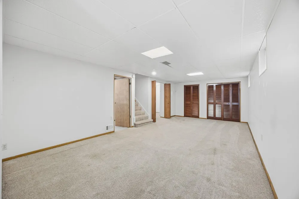7720 Edgebrook Drive Saint Louis Park, MN 55426