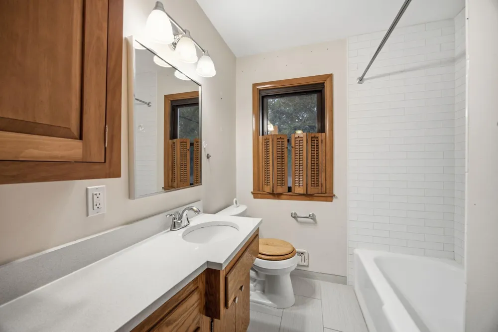 7720 Edgebrook Drive Saint Louis Park, MN 55426