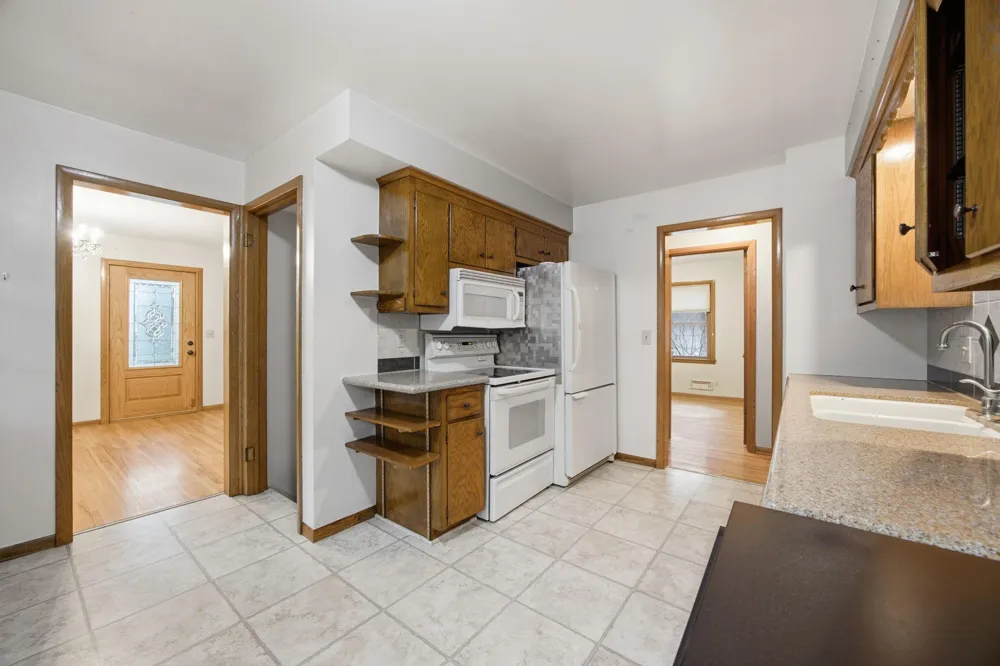 7720 Edgebrook Drive Saint Louis Park, MN 55426