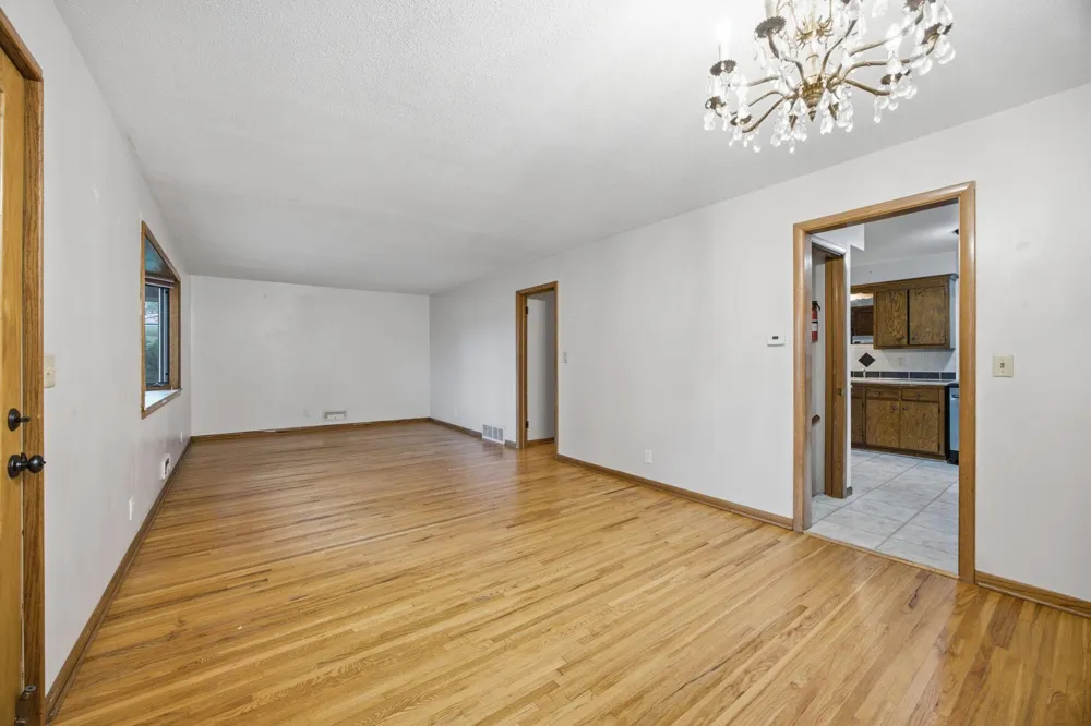 7720 Edgebrook Drive Saint Louis Park, MN 55426