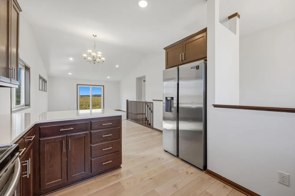 1121 Yellowstone Avenue Saint Cloud, MN 56303