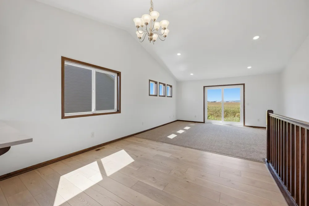 1121 Yellowstone Avenue Saint Cloud, MN 56303