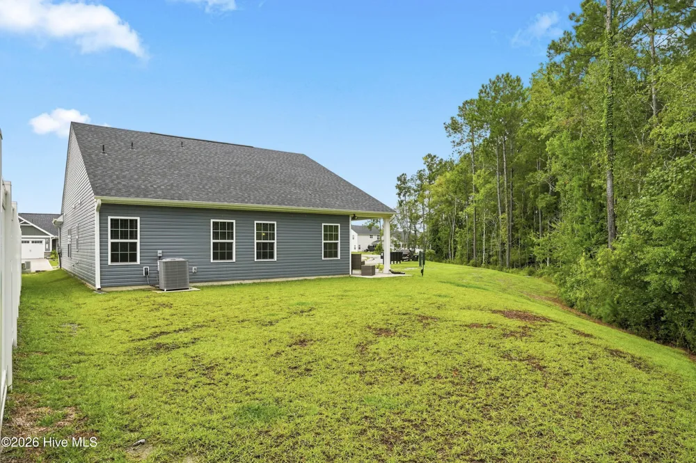 2116 Sounders Lane NE Bolivia, NC 28422