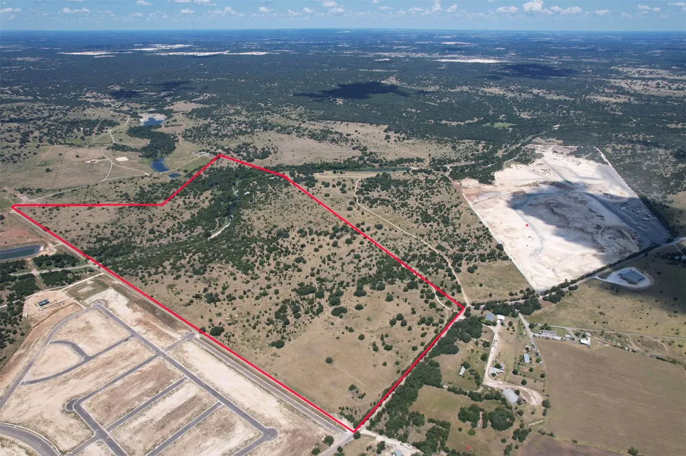801 County Road 344 Jarrell, TX 76537