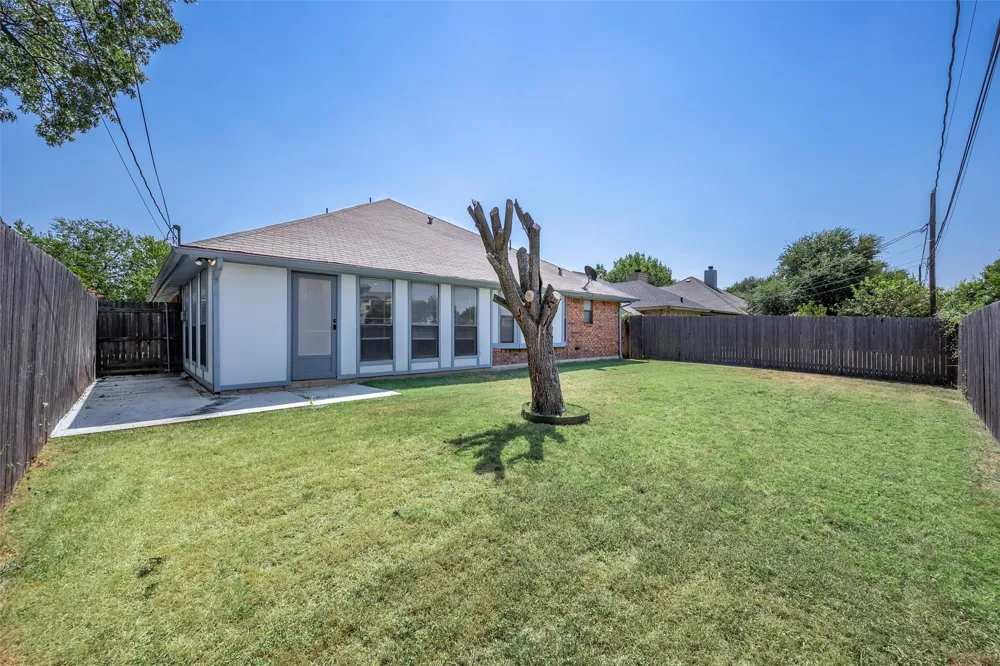 1925 Kings Canyon Circle Fort Worth, TX 76134