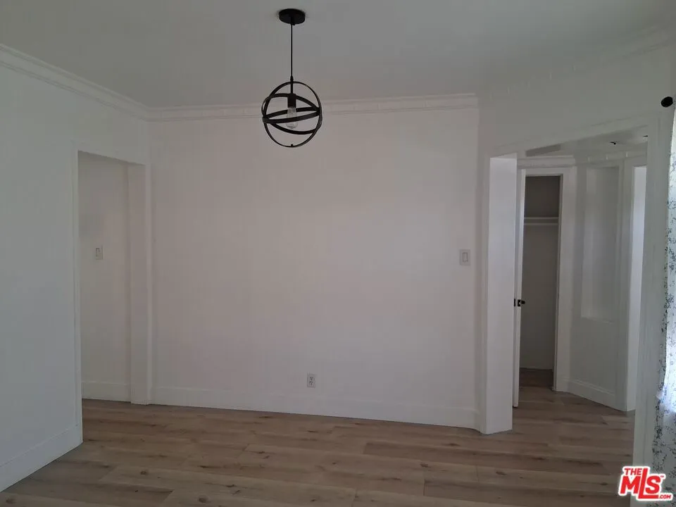 9157 Haas Avenue Los Angeles, CA 90047