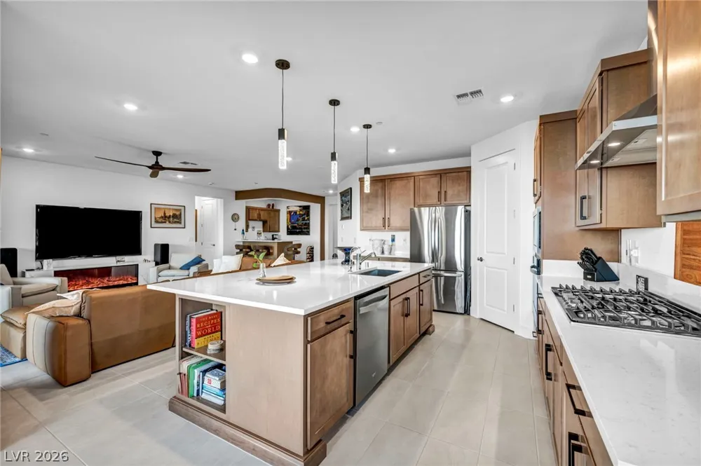 6424 Belgrossa Bend Street Las Vegas, NV 89166