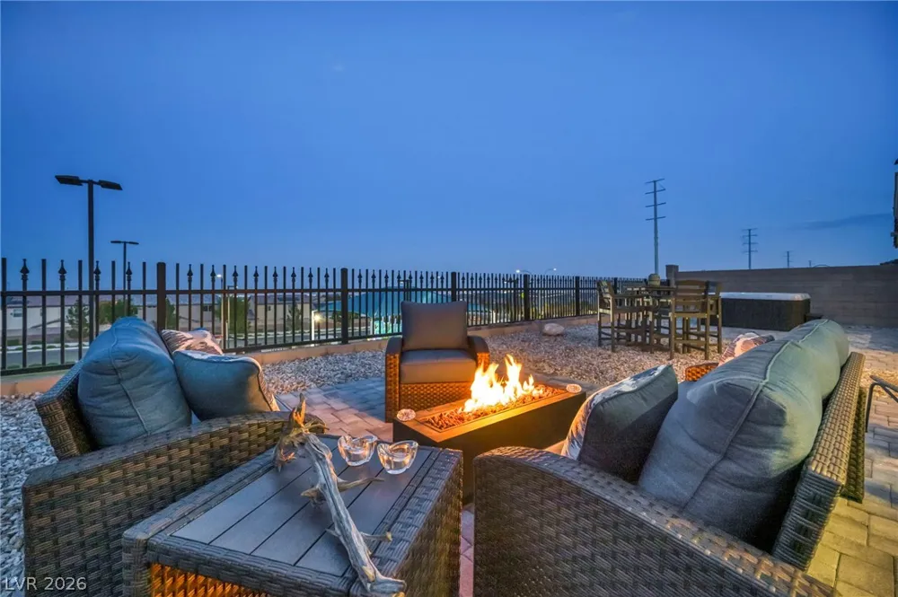 6424 Belgrossa Bend Street Las Vegas, NV 89166
