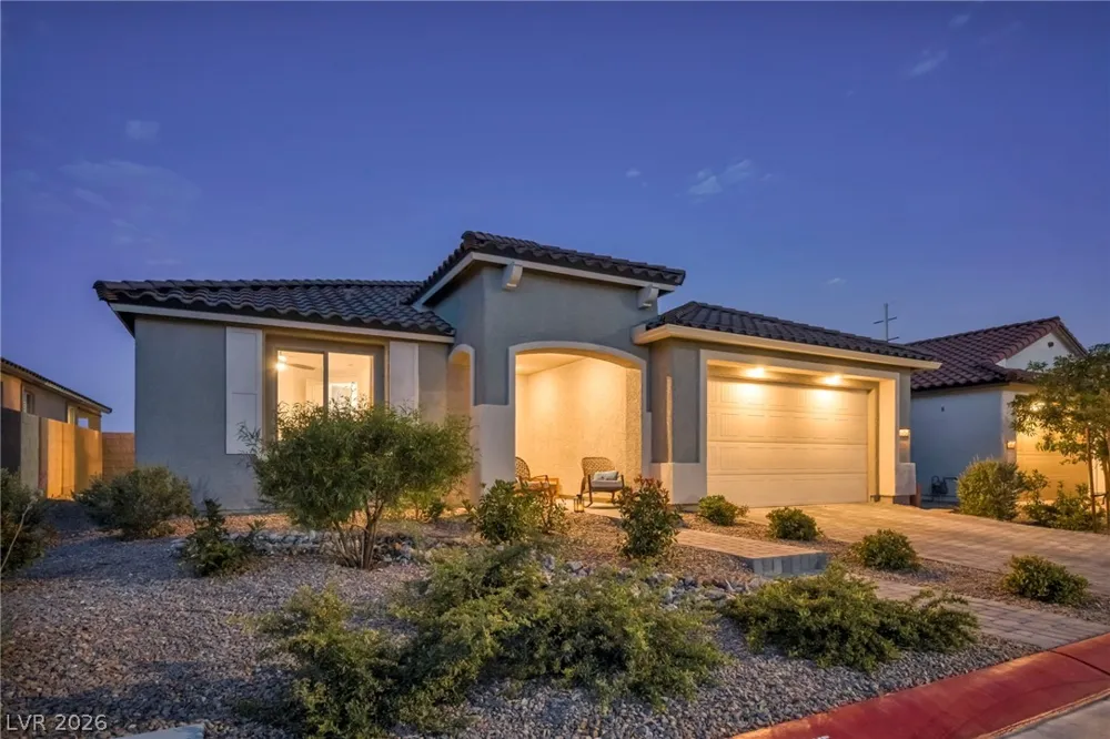 6424 Belgrossa Bend Street Las Vegas, NV 89166