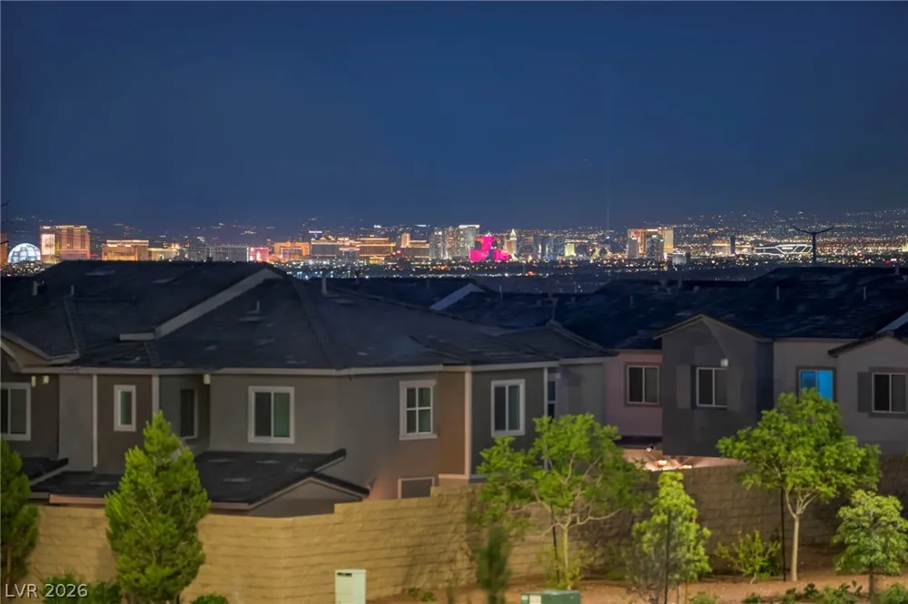 6424 Belgrossa Bend Street Las Vegas, NV 89166