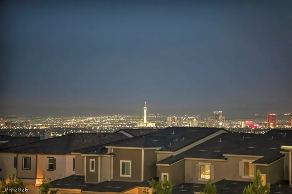 6424 Belgrossa Bend Street Las Vegas, NV 89166