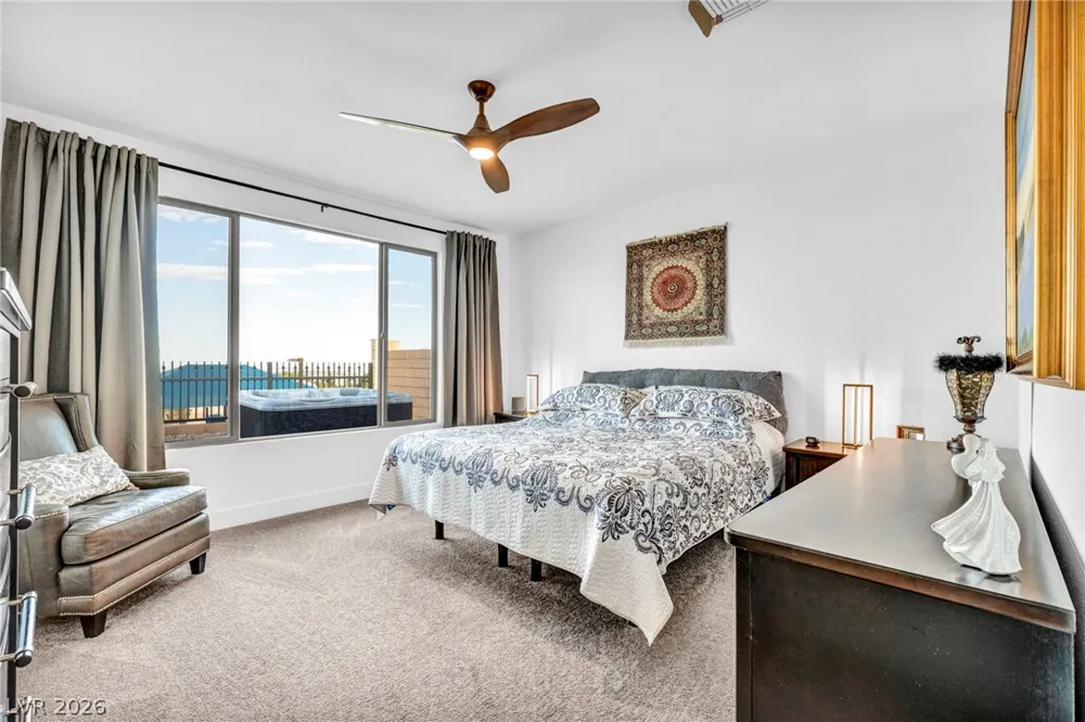 6424 Belgrossa Bend Street Las Vegas, NV 89166