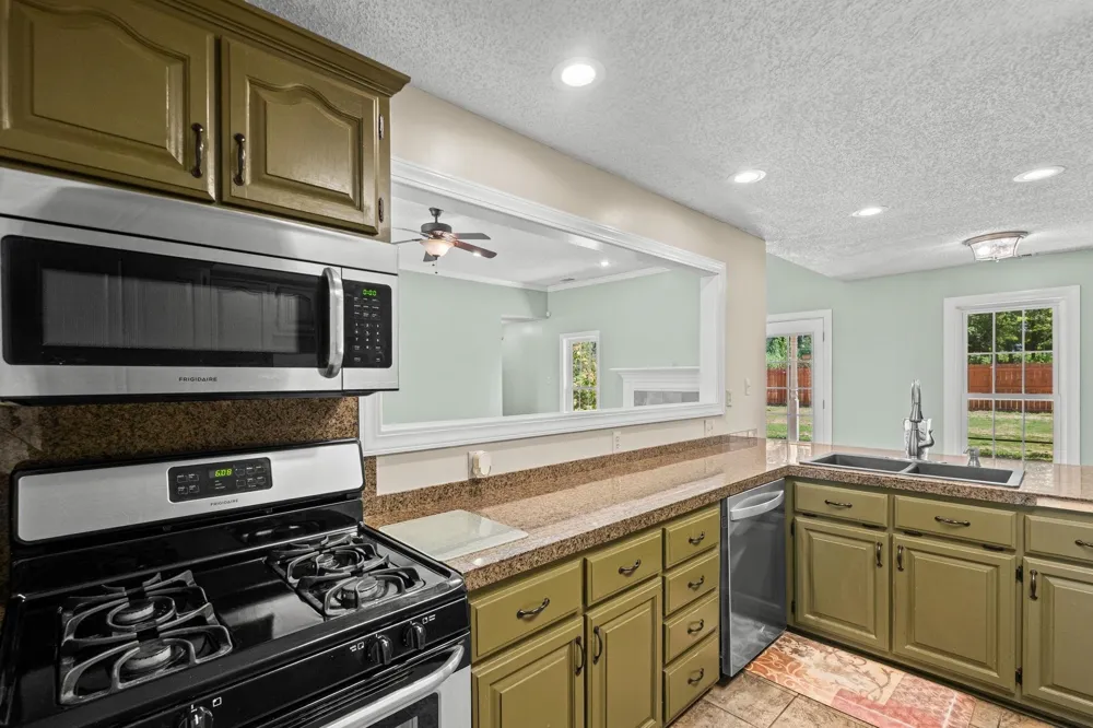 371 BRIERHEDGE RD Covington, TN 38019