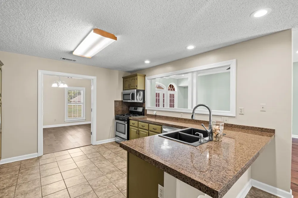 371 BRIERHEDGE RD Covington, TN 38019
