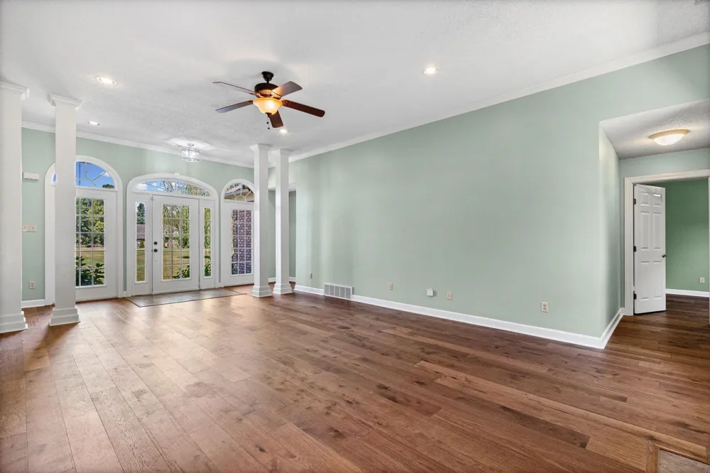 371 BRIERHEDGE RD Covington, TN 38019