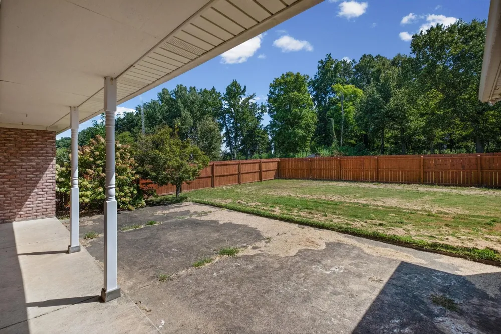 371 BRIERHEDGE RD Covington, TN 38019