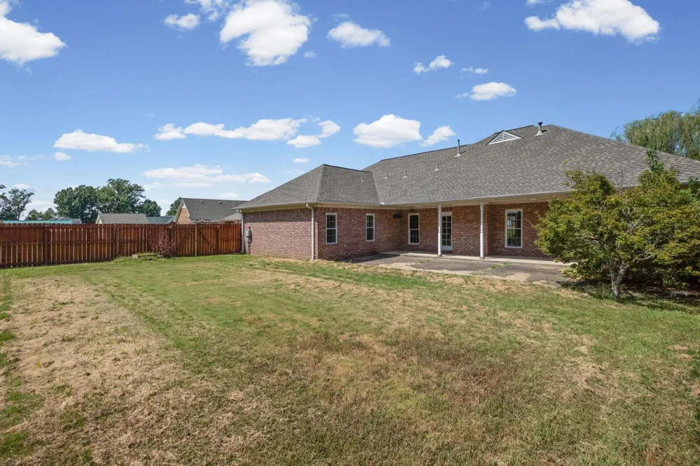 371 BRIERHEDGE RD Covington, TN 38019