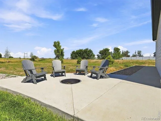 27857 Hopi Trail Loveland, CO 80534
