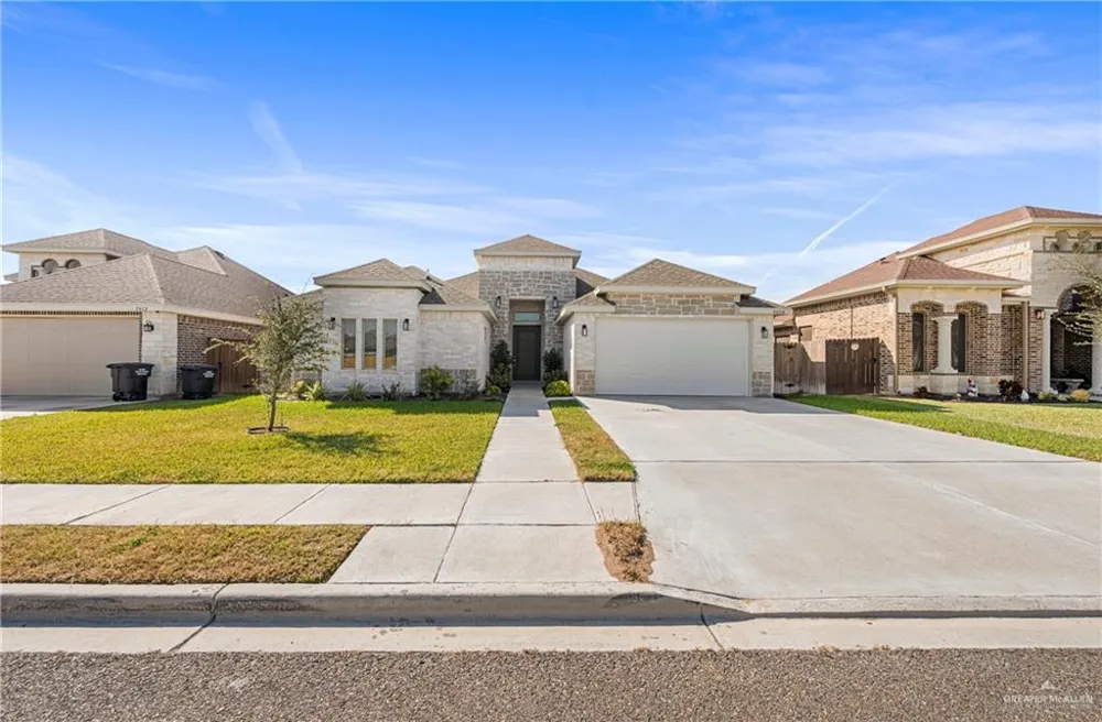2610 E Bella Vista Avenue Alton, TX 78573