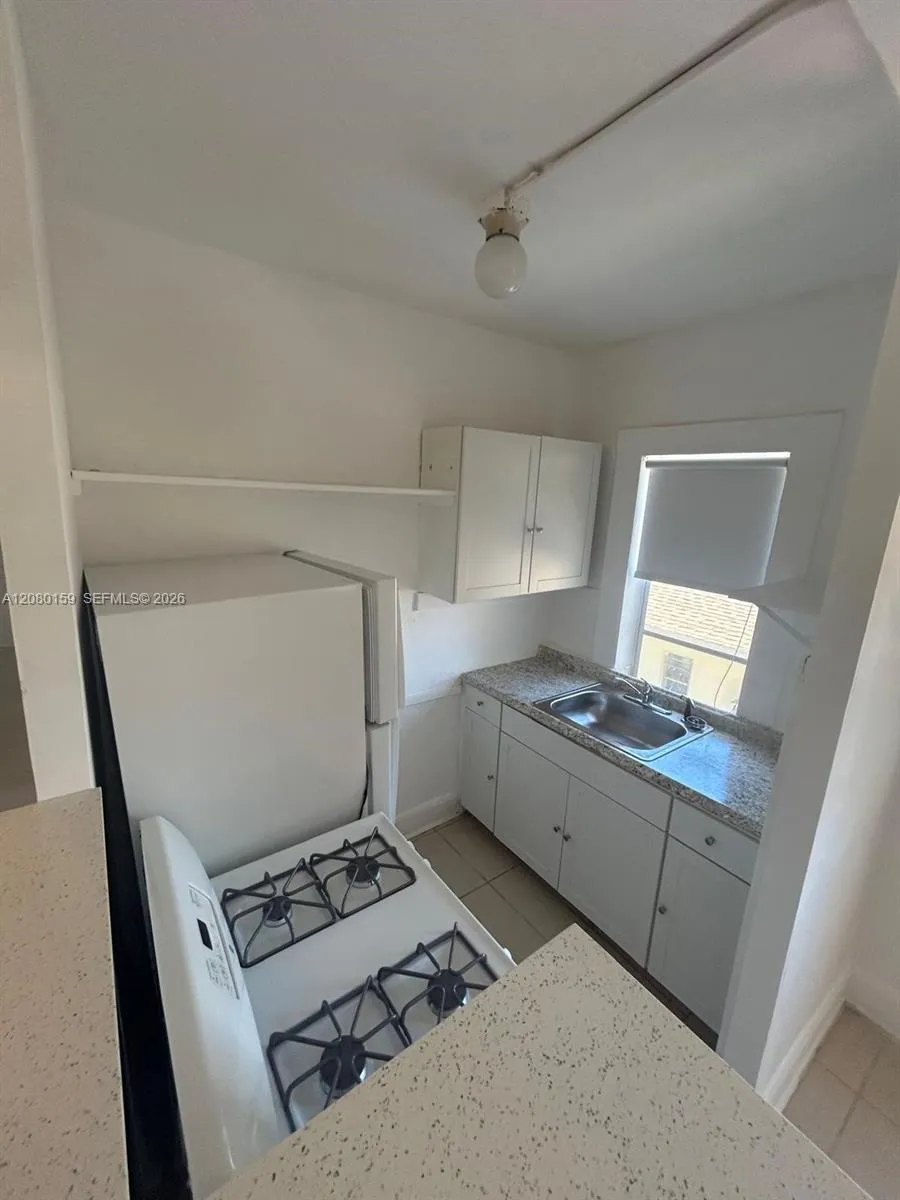 1874 SW 3rd Ave #9 Miami, FL 33129