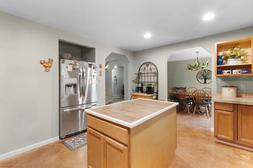 15525 Ranch Road 2241 Tow, TX 78672