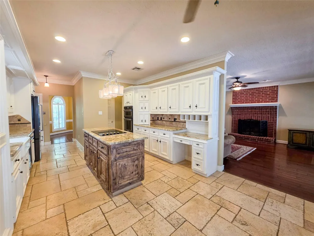 2506 Constantine Street New Caney, TX 77357