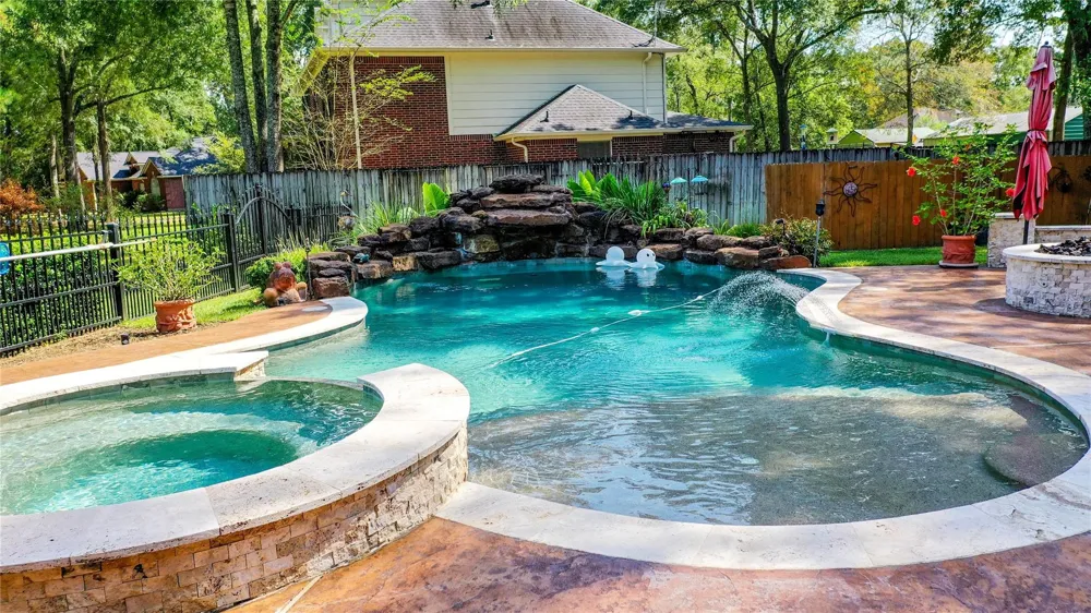2506 Constantine Street New Caney, TX 77357