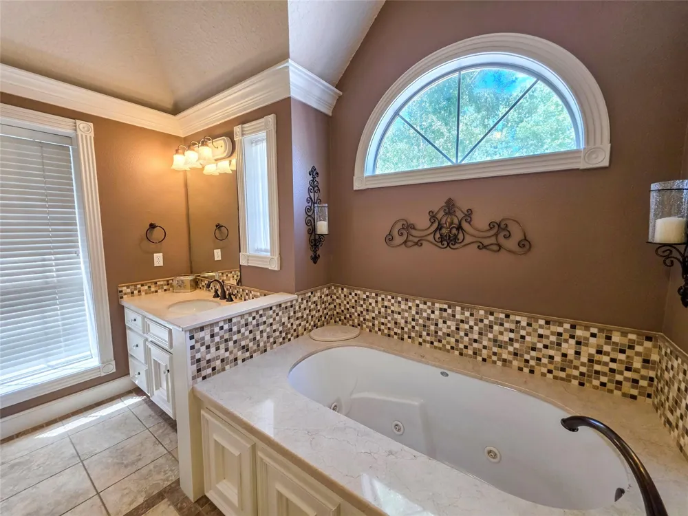 2506 Constantine Street New Caney, TX 77357