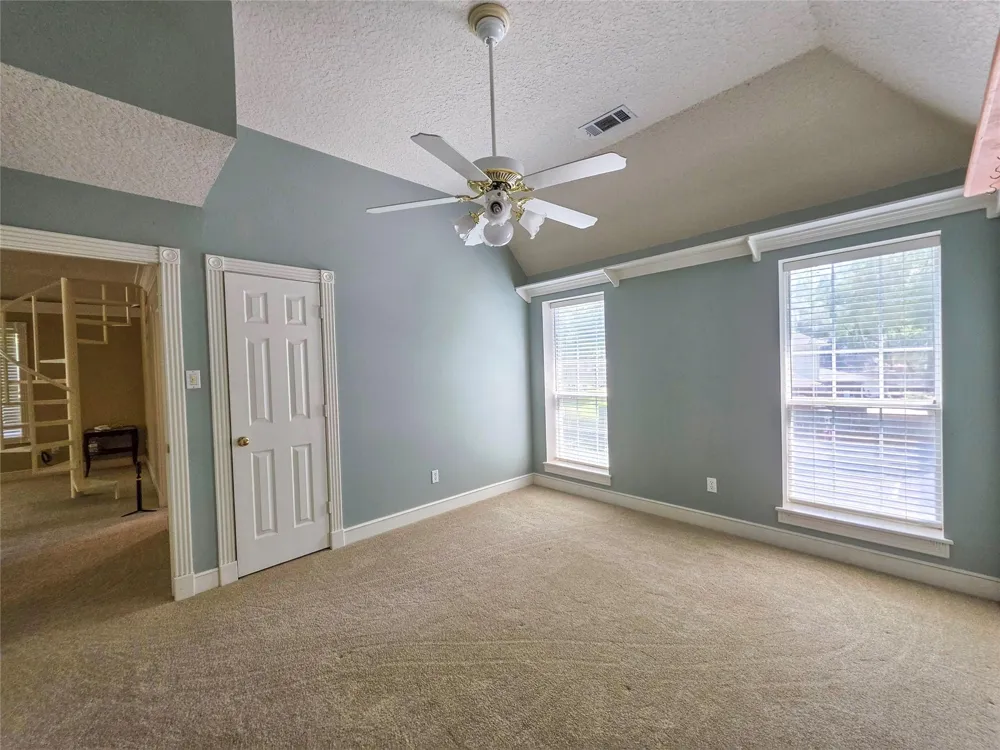 2506 Constantine Street New Caney, TX 77357