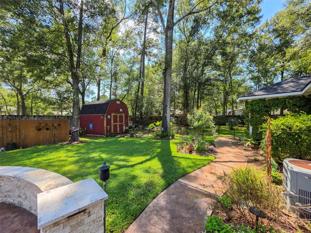 2506 Constantine Street New Caney, TX 77357