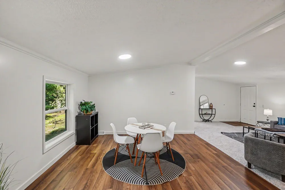 8253 E 62nd Street Newaygo, MI 49337