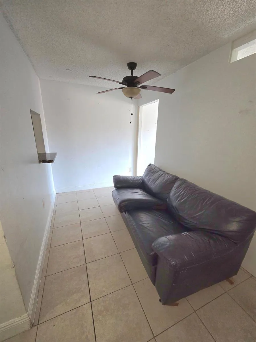 4324 NW 9TH AVENUE #7-1G Deerfield Beach, FL 33064