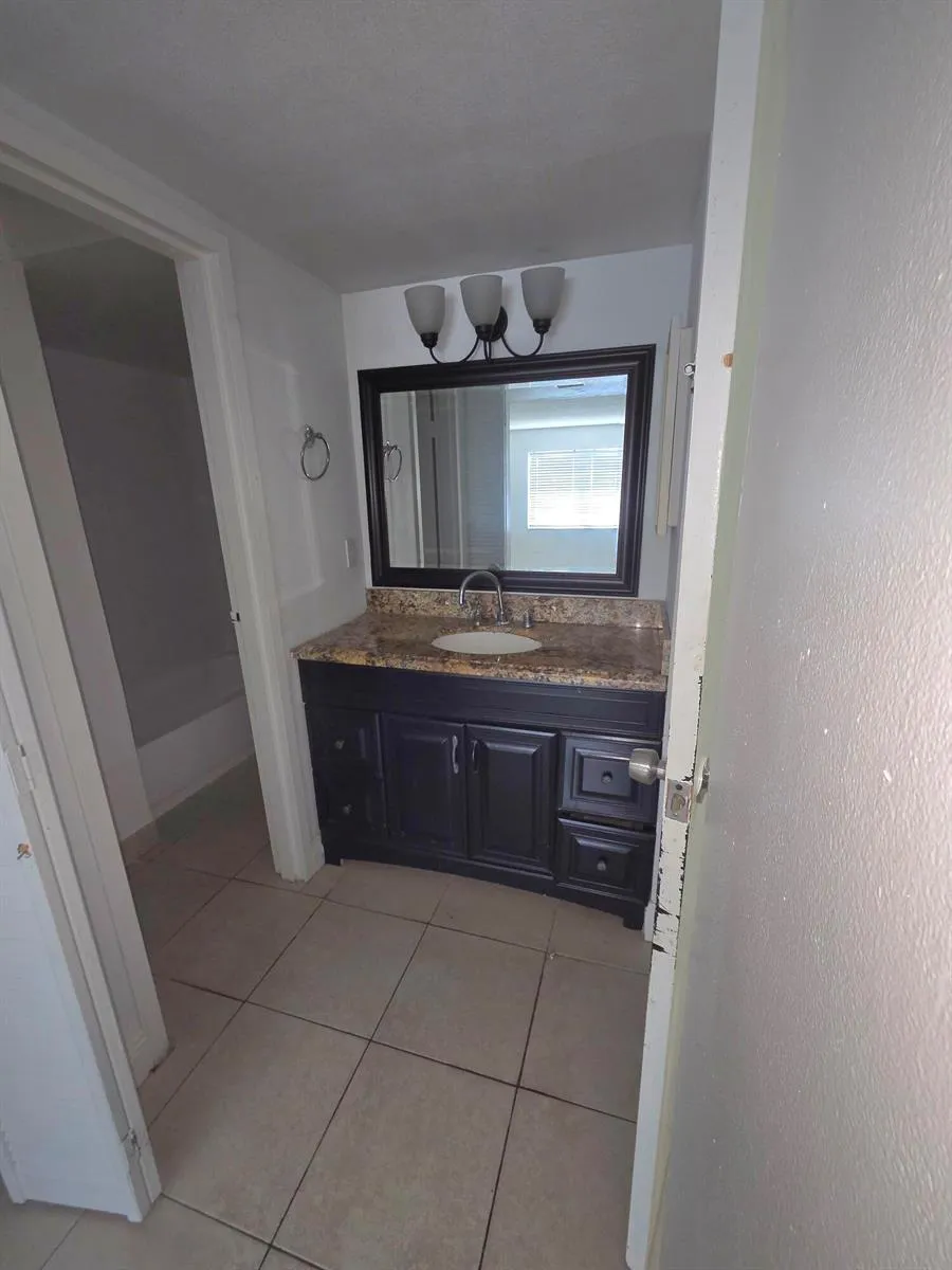 4324 NW 9TH AVENUE #7-1G Deerfield Beach, FL 33064