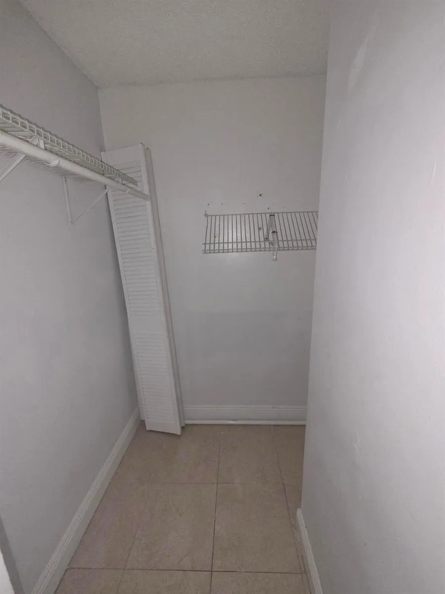 4324 NW 9TH AVENUE #7-1G Deerfield Beach, FL 33064