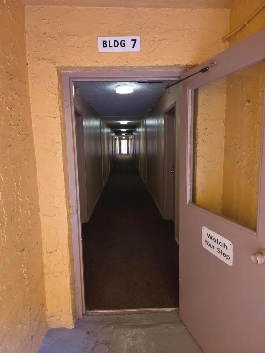 4324 NW 9TH AVENUE #7-1G Deerfield Beach, FL 33064