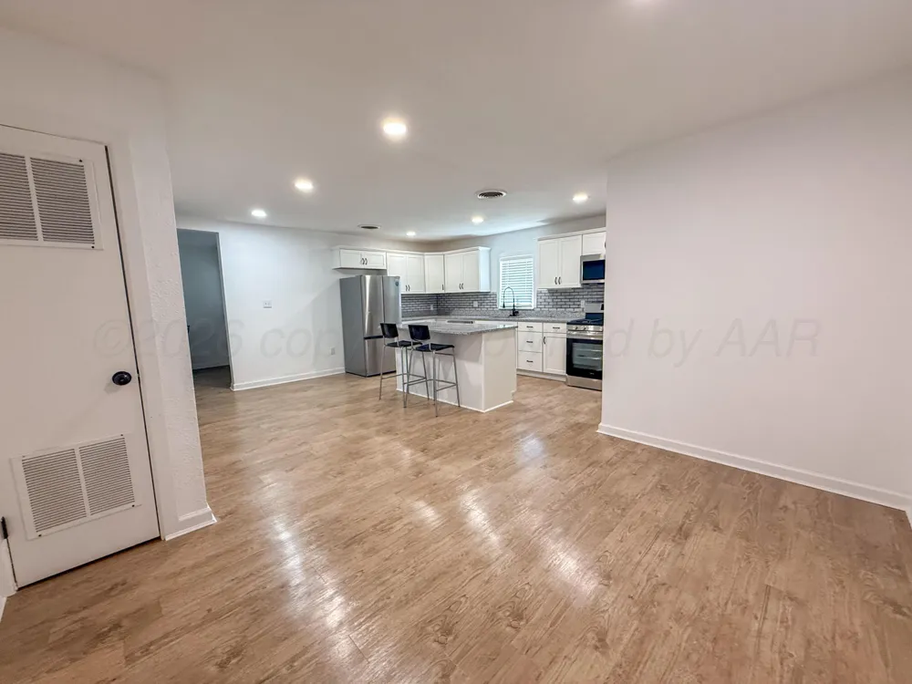 629 SLOAN STREET Pampa, TX 79065