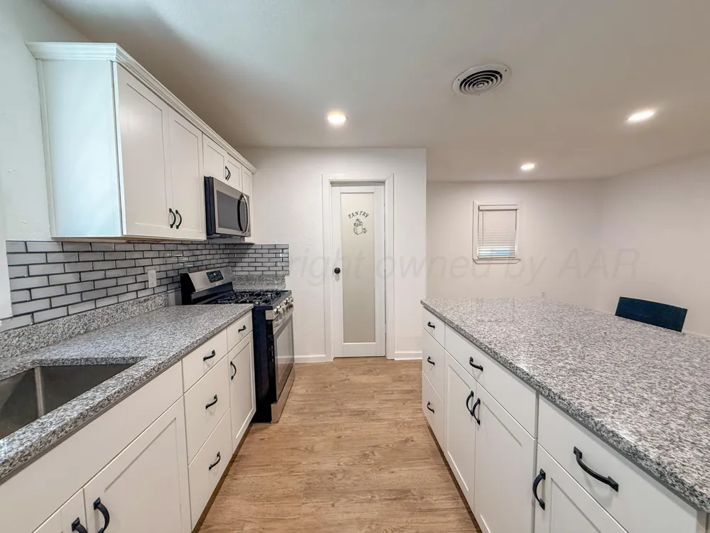 629 SLOAN STREET Pampa, TX 79065