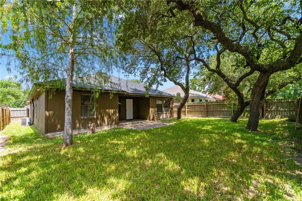 2094 Ridgewood Circle Circle Ingleside, TX 78362