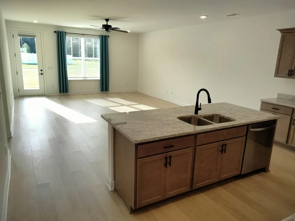 8844 James Creek Drive Ooltewah, TN 37363