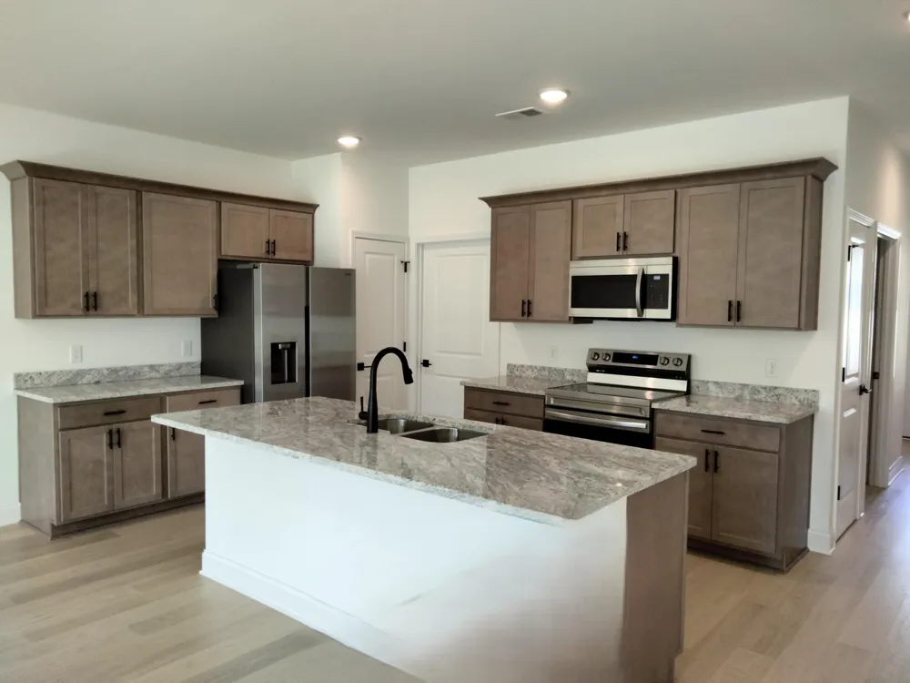 8844 James Creek Drive Ooltewah, TN 37363