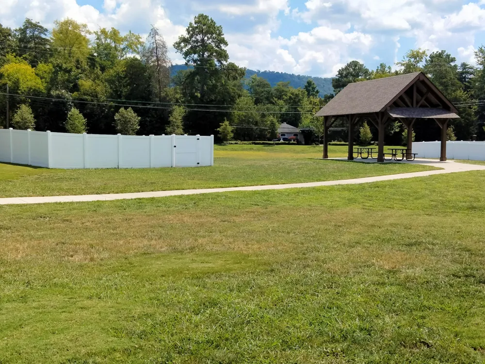 8844 James Creek Drive Ooltewah, TN 37363