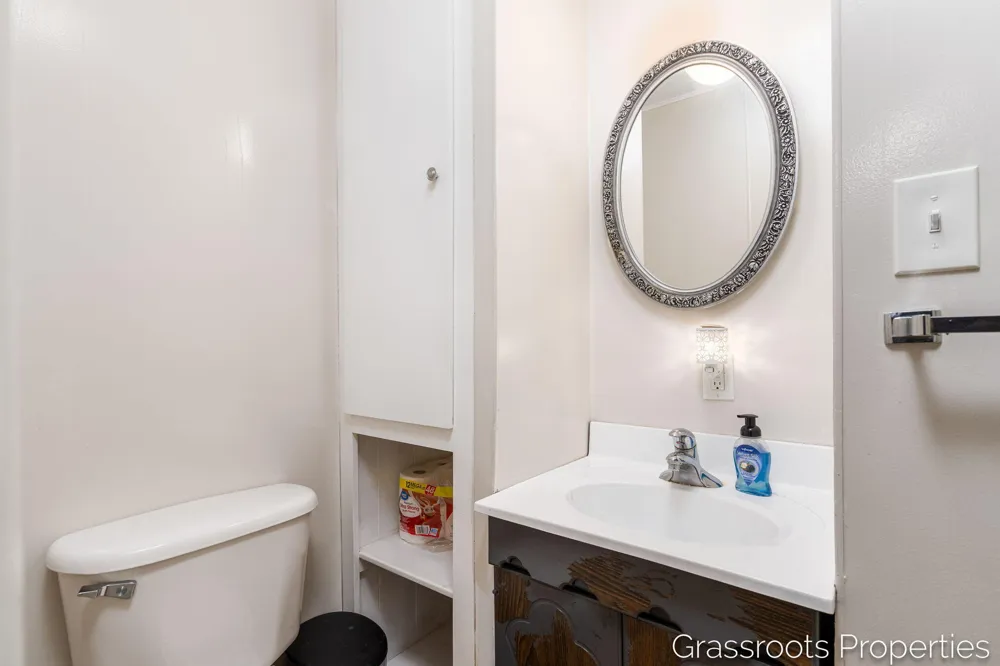 6196 W Sidney Road Sidney, MI 48885