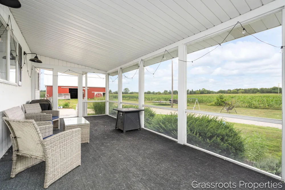 6196 W Sidney Road Sidney, MI 48885