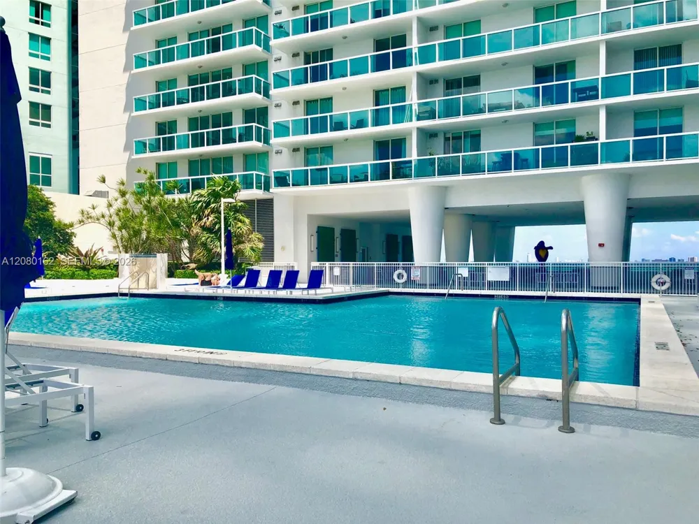 1800 Bayshore Dr #2507 Miami, FL 33132