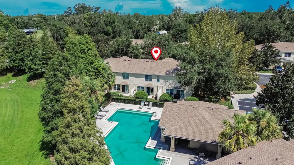 2919 ROYAL TUSCAN LANE Valrico, FL 33594