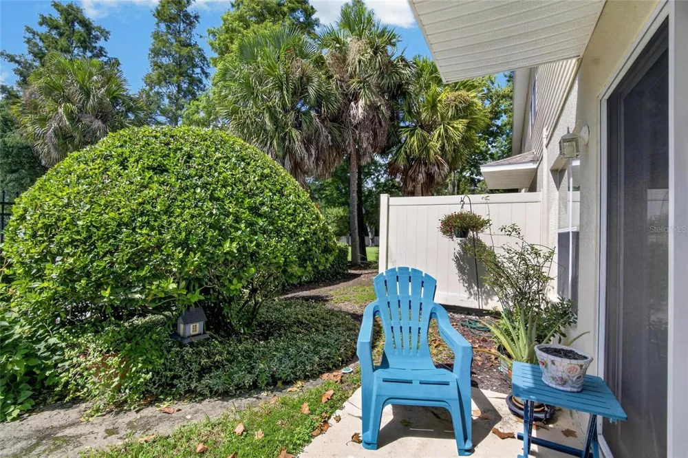 2919 ROYAL TUSCAN LANE Valrico, FL 33594