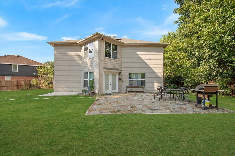6659 Leaning Oaks Street Dallas, TX 75241