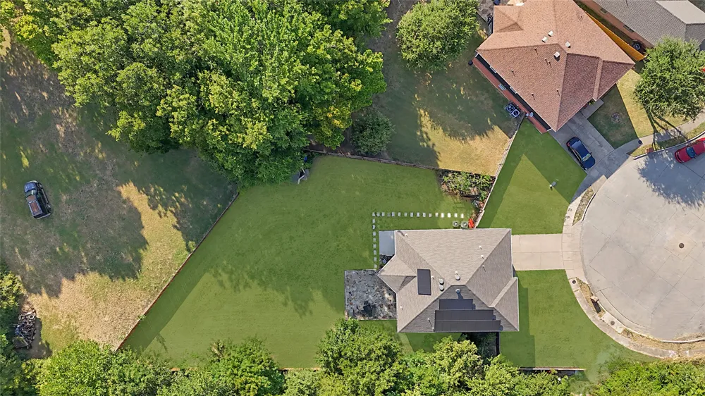 6659 Leaning Oaks Street Dallas, TX 75241